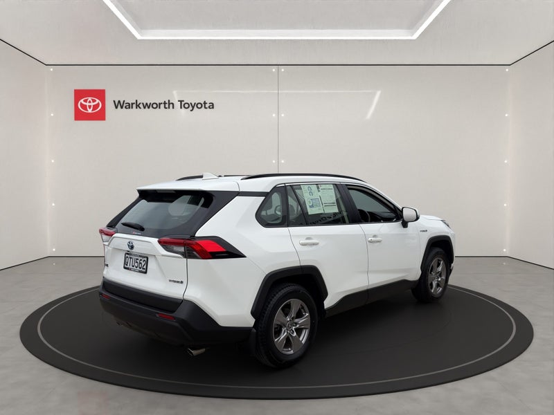 2024 Toyota RAV4 GX 2.5P HV ECVT AWD SUV/5D/5S... image 4