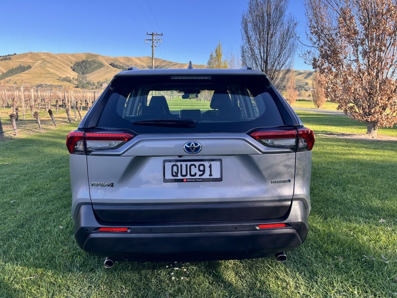 2024 Toyota RAV4 GX 2.5P HV ECVT AWD SUV/5D/5S image 5