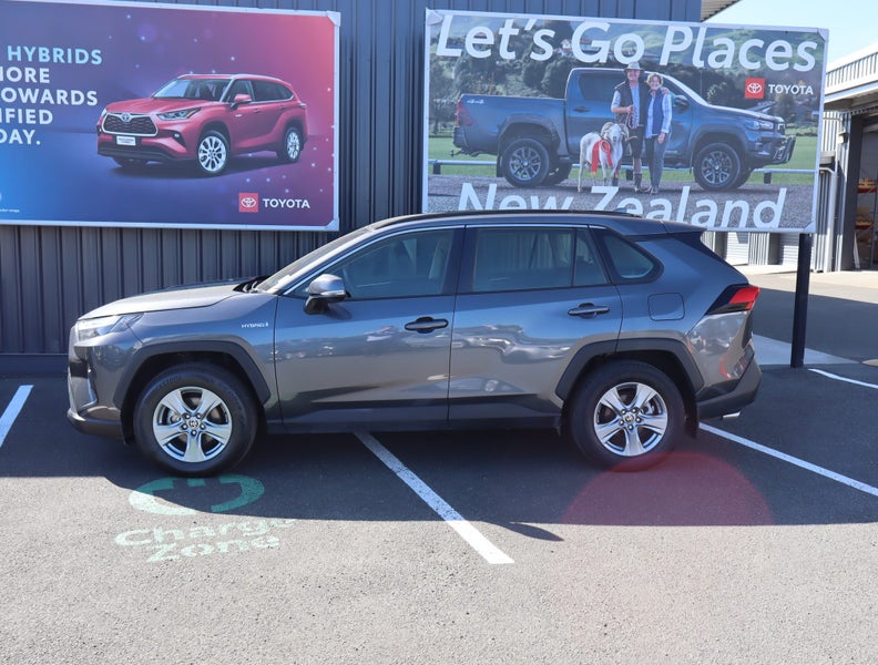 2024 Toyota RAV4 GX 2.5P HV ECVT AWD SUV/5D/5S image 2