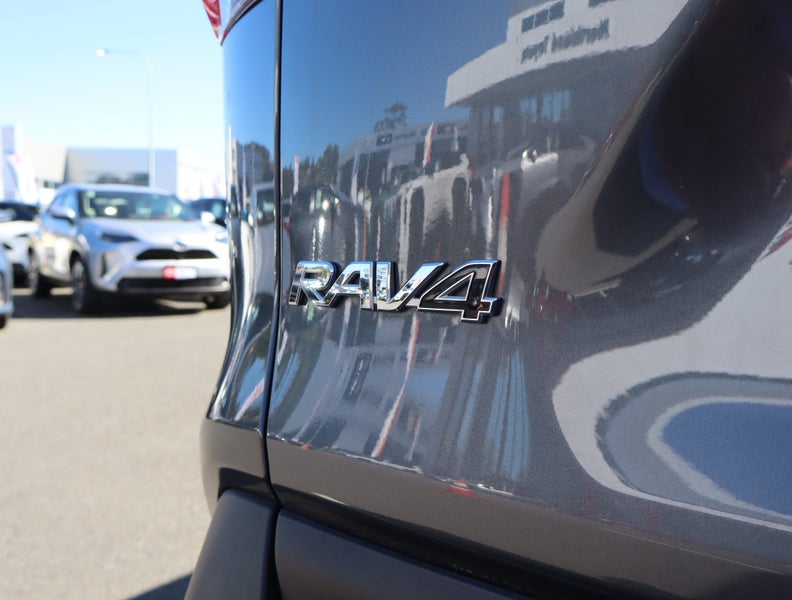 2024 Toyota RAV4 GX 2.5P HV ECVT AWD SUV/5D/5S image 5