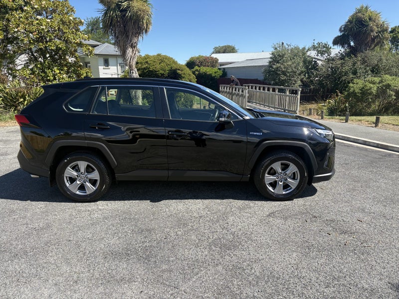 2024 Toyota RAV4 GX 2.5P HV ECVT AWD SUV/5D/5S image 3