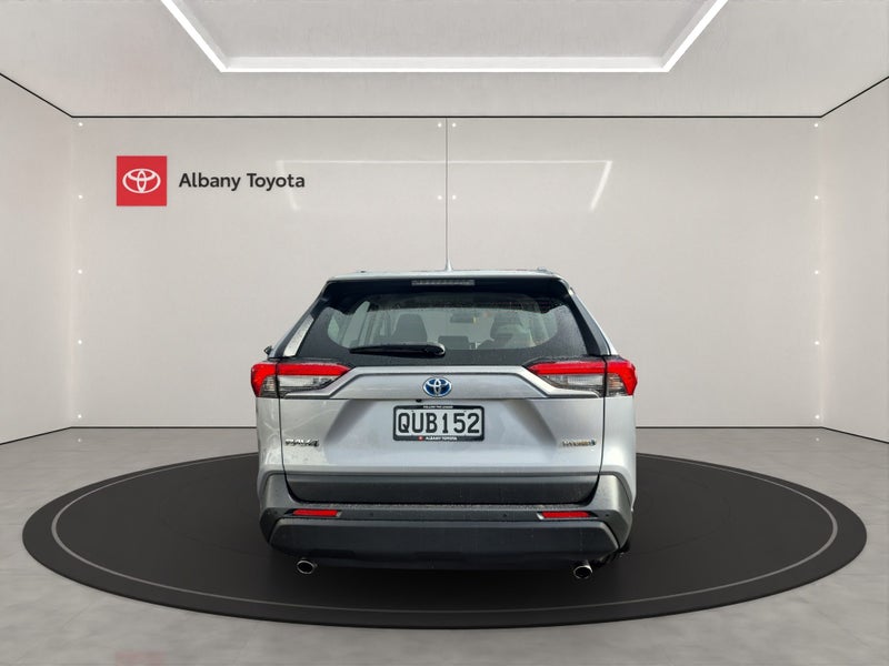 2024 Toyota RAV4 GX 2.5P HV ECVT AWD SUV/5D/5S... image 4