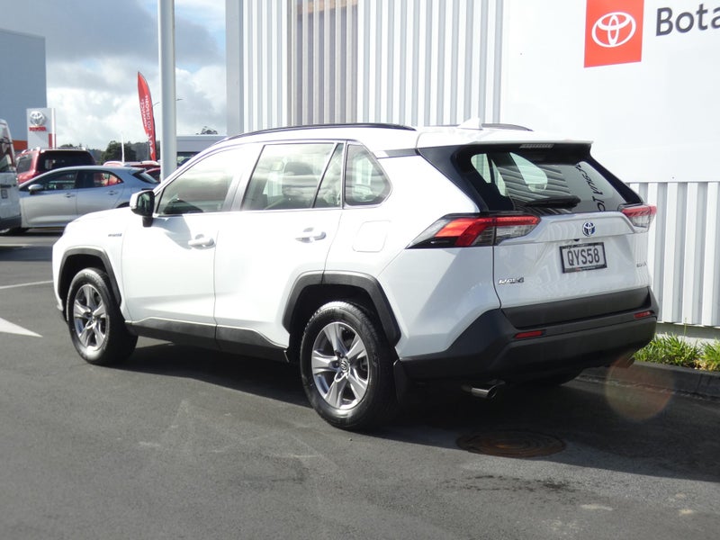 2024 Toyota RAV4 GX 2.5P HV ECVT AWD SUV/5D/5S... image 4