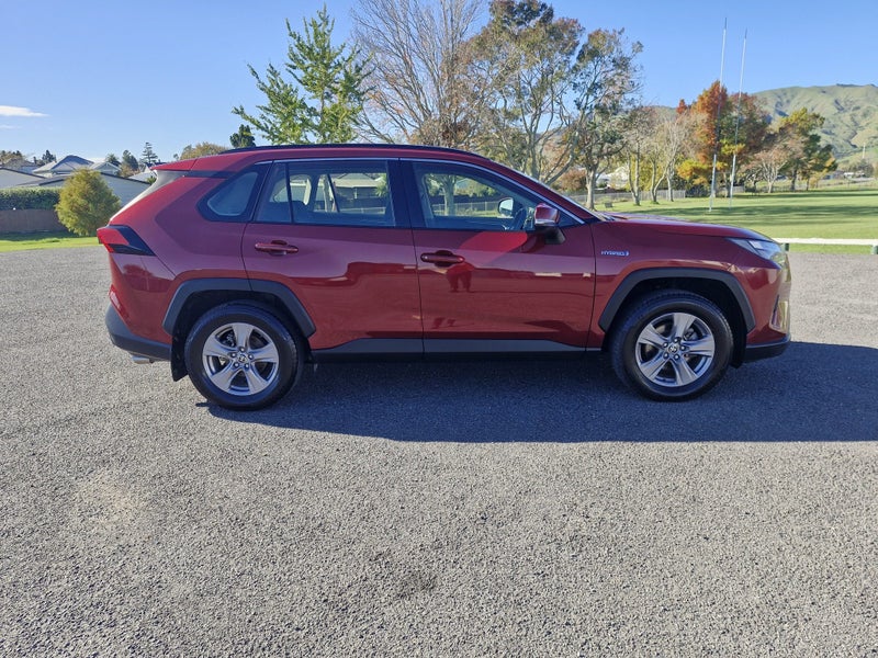 2024 Toyota RAV4 GX 2.5P HV ECVT AWD SUV/5D/5S... image 4
