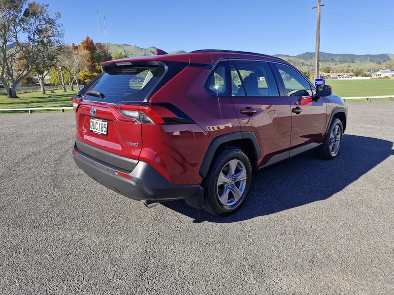2024 Toyota RAV4 GX 2.5P HV ECVT AWD SUV/5D/5S... image 5