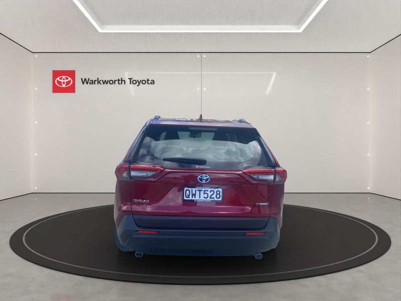 2024 Toyota RAV4 GX 2.5P HV ECVT AWD SUV/5D/5S... image 4