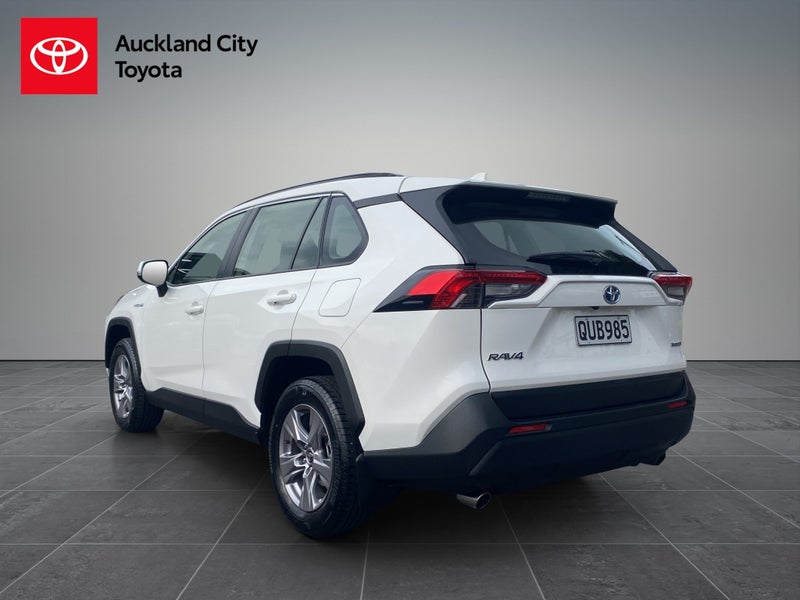 2024 Toyota RAV4 GX 2.5P HV ECVT AWD SUV/5D/5S... image 5