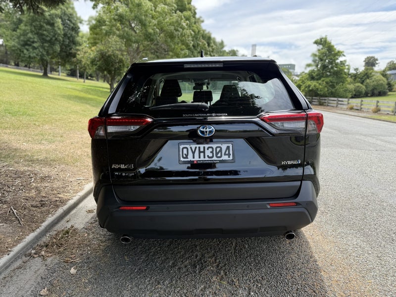 2024 Toyota RAV4 GX 2.5P HV ECVT AWD SUV/5D/5S image 5