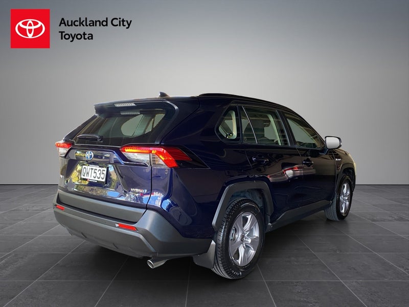 2024 Toyota RAV4 GX 2.5P HV ECVT AWD SUV/5D/5S image 3