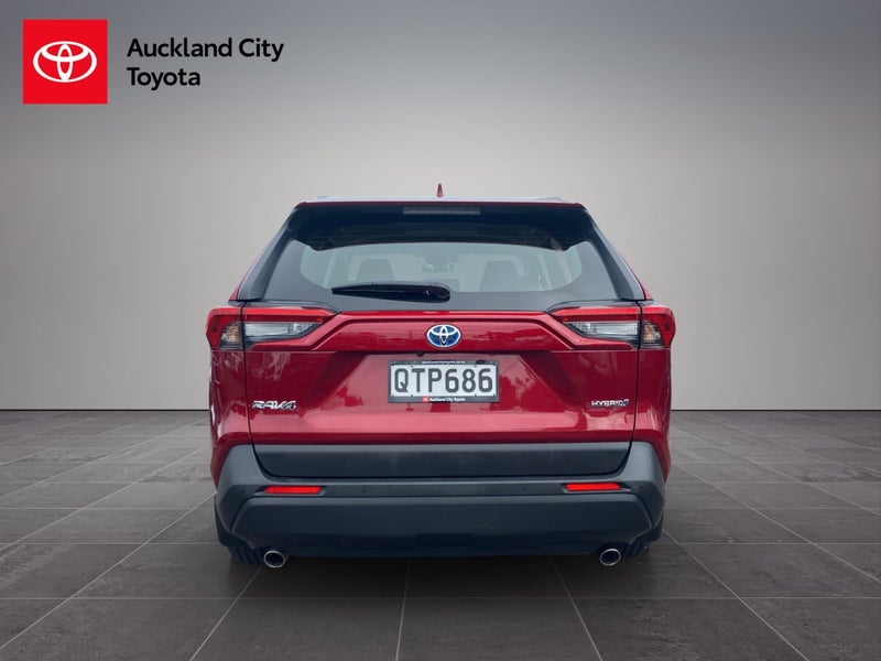 2024 Toyota RAV4 GX 2.5P HV ECVT AWD SUV/5D/5S image 4