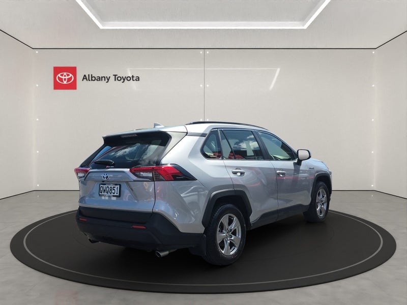2024 Toyota RAV4 GX 2.5P HV ECVT AWD SUV/5D/5S... image 3