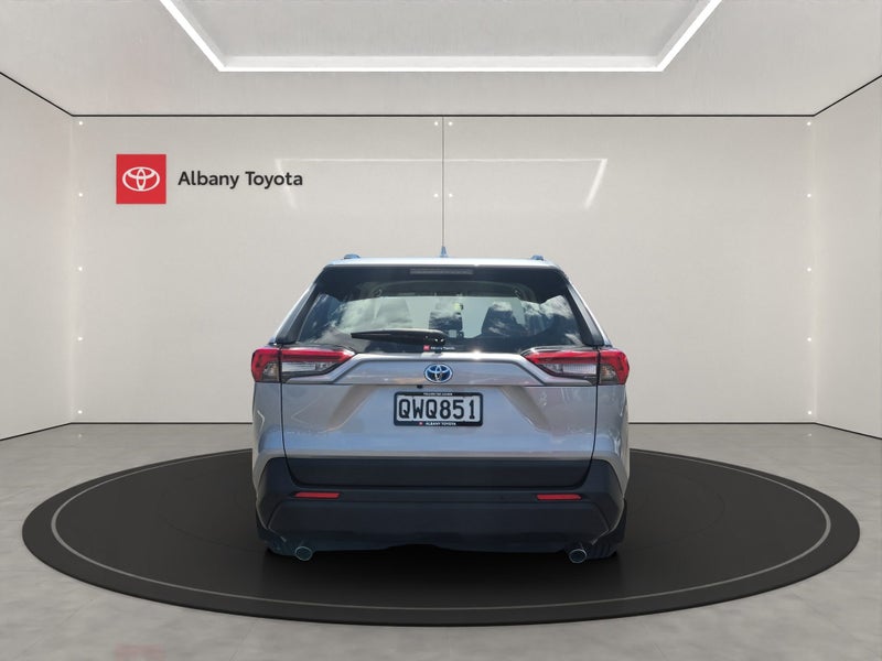 2024 Toyota RAV4 GX 2.5P HV ECVT AWD SUV/5D/5S... image 4