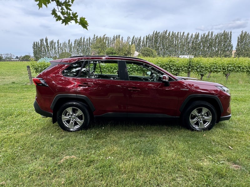 2024 Toyota RAV4 GX 2.5P HV ECVT AWD SUV/5D/5S image 2