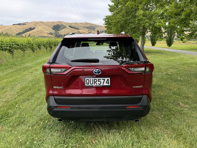 2024 Toyota RAV4 GX 2.5P HV ECVT AWD SUV/5D/5S image 4