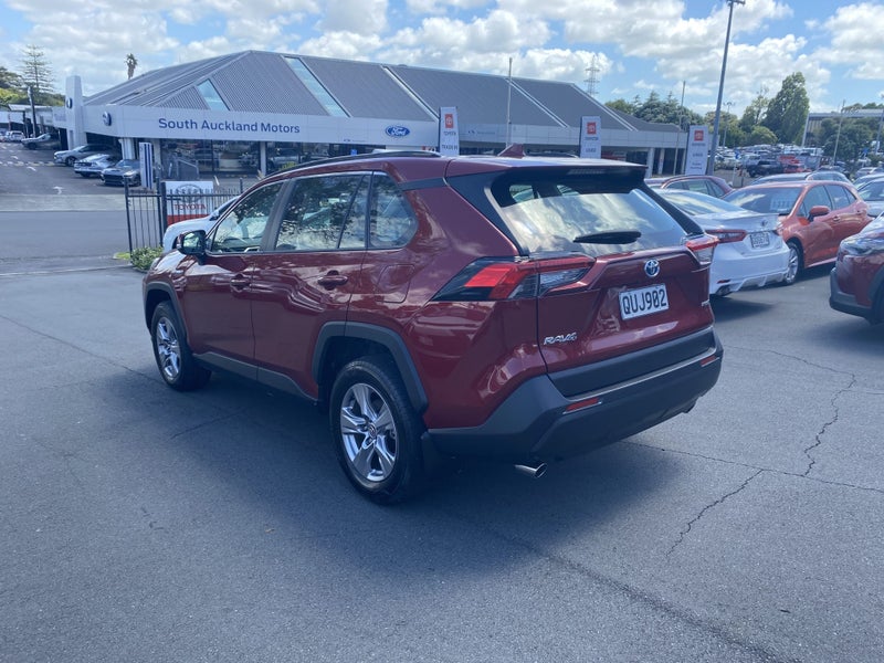 2024 Toyota RAV4 GX 2.5P HV ECVT AWD SUV/5D/5S image 5