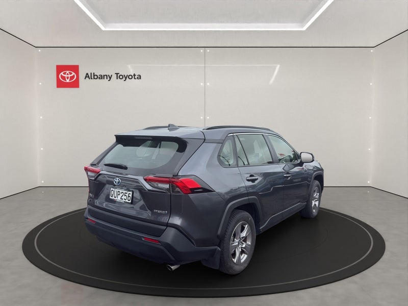 2024 Toyota RAV4 GX 2.5P HV ECVT AWD SUV/5D/5S... image 4