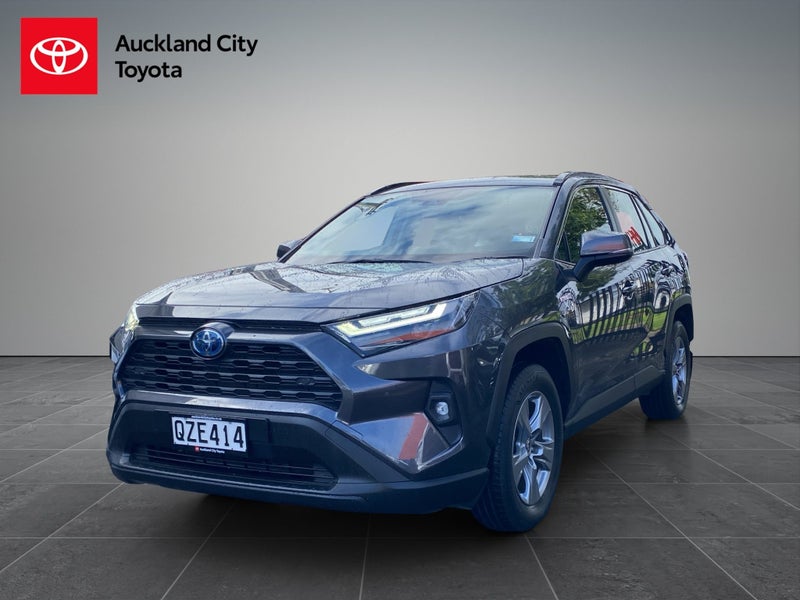 2024 Toyota RAV4 GX 2.5P HV ECVT AWD SUV image 3