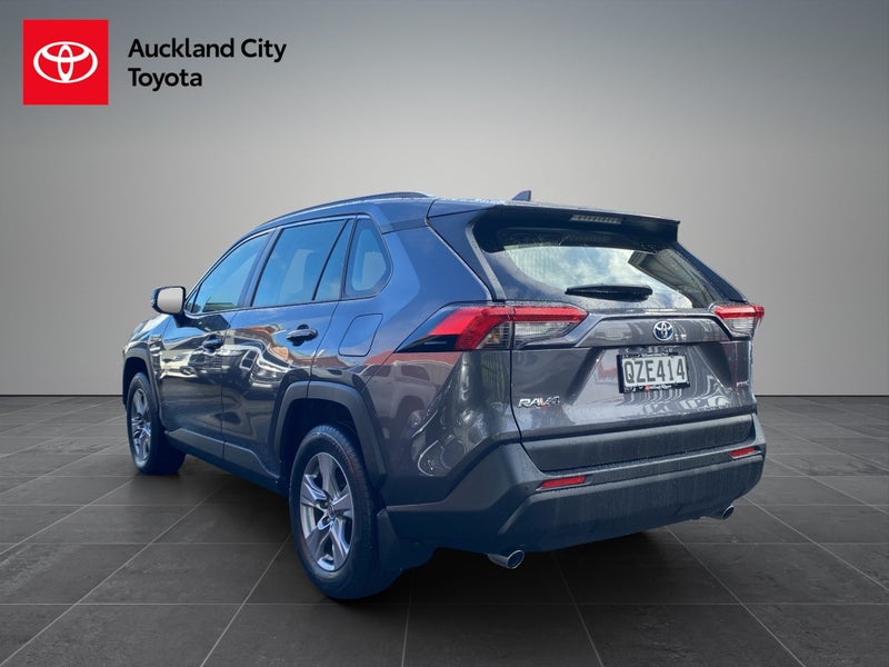 2024 Toyota RAV4 GX 2.5P HV ECVT AWD SUV image 5