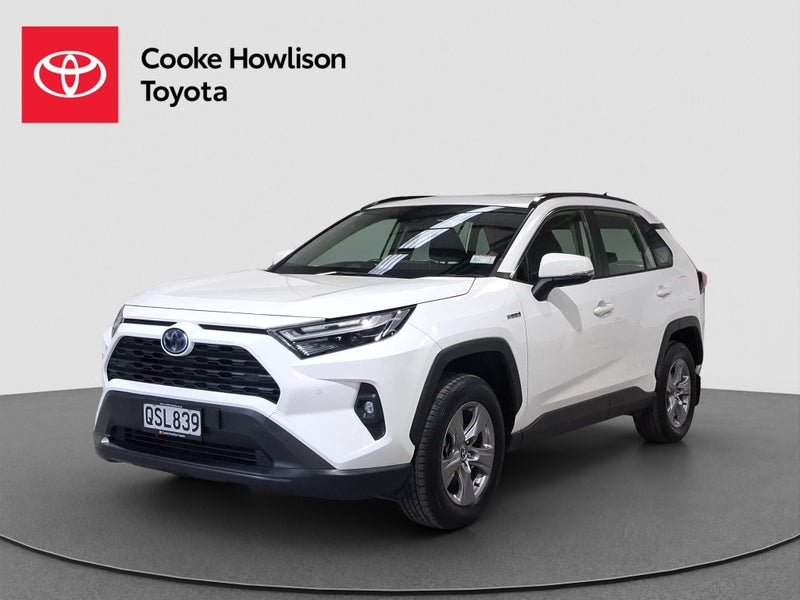 2024 Toyota RAV4 GX 2.5P Hybrid image 3