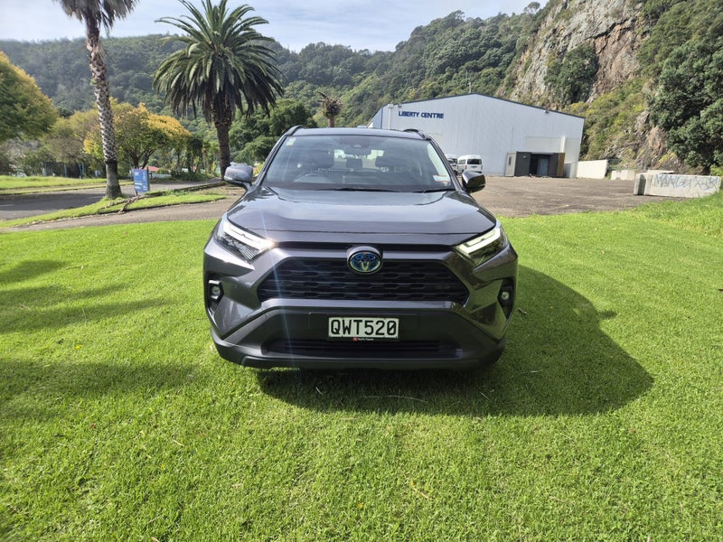 2024 Toyota RAV4 GX 2.5P Hybrid image 2