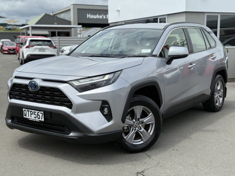 2024 Toyota RAV4 GX 2.5P Hybrid image 5
