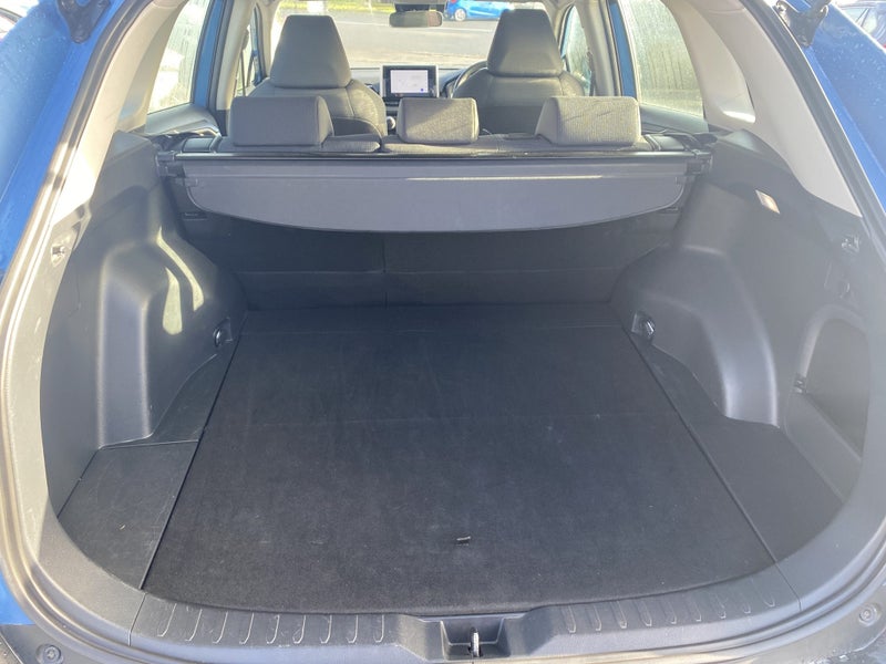 2024 Toyota RAV4 GX 2.5P Hybrid image 4