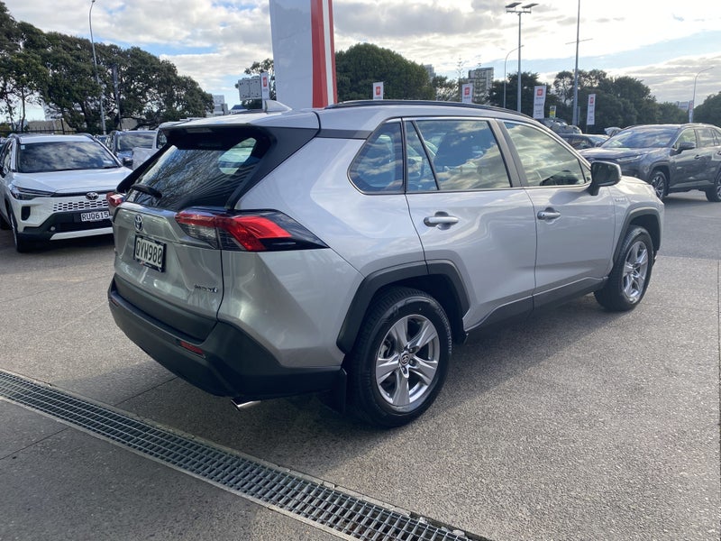2024 Toyota RAV4 GX 2.5P Hybrid image 2