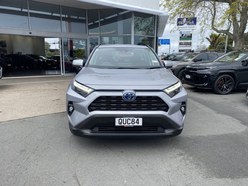 2024 Toyota RAV4 GX 2.5P Hybrid image 3