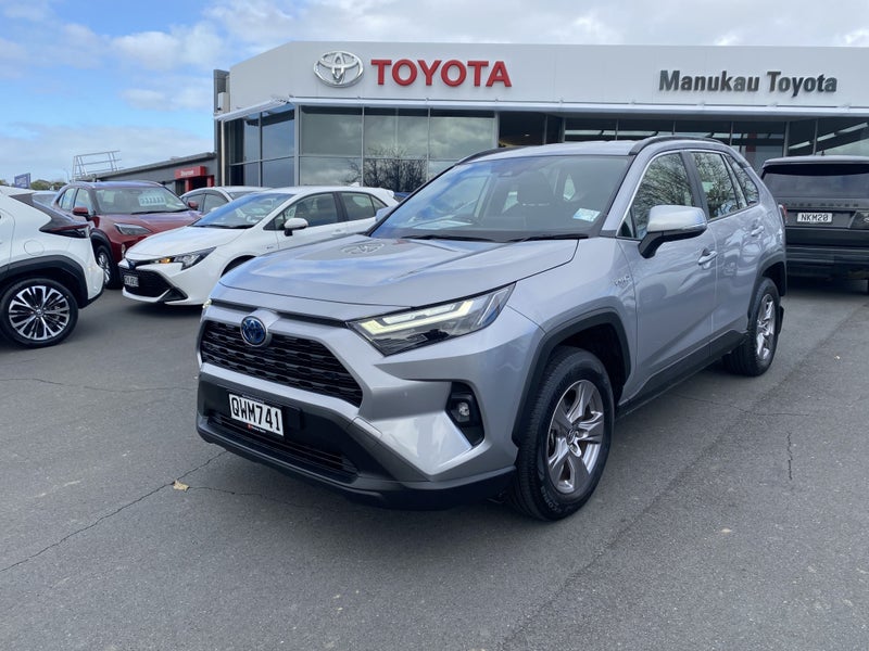 2024 Toyota RAV4 GX 2.5P Hybrid image 5