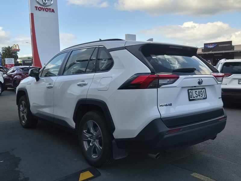 2024 Toyota RAV4 GX 2.5P HYBRID Auto AWD image 5