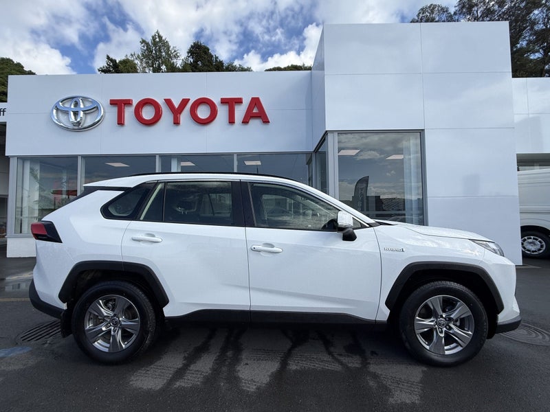 2024 Toyota RAV4 GX 2.5P HYBRID Auto AWD image 2