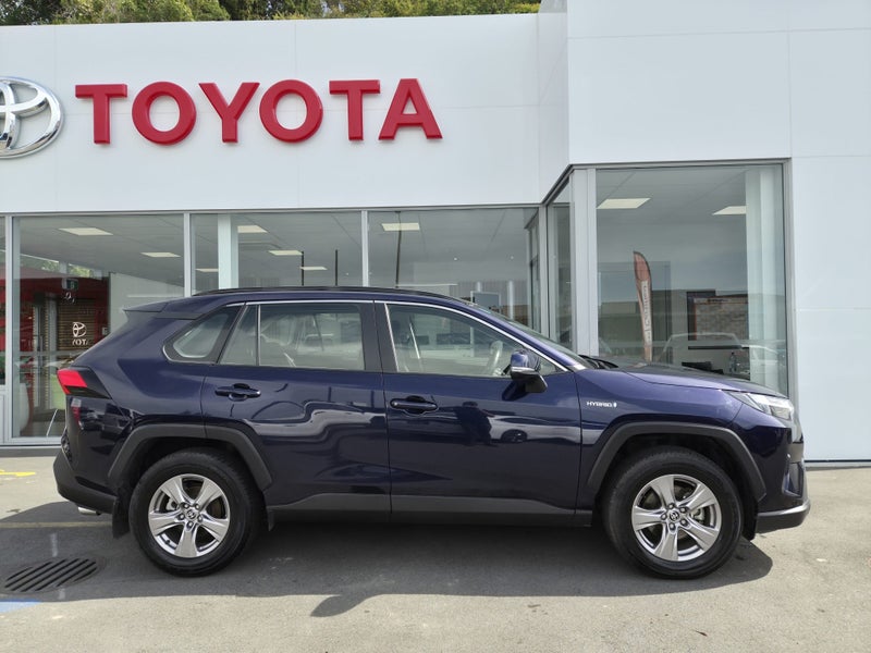 2024 Toyota RAV4 GX 2.5P HYBRID Auto AWD image 2