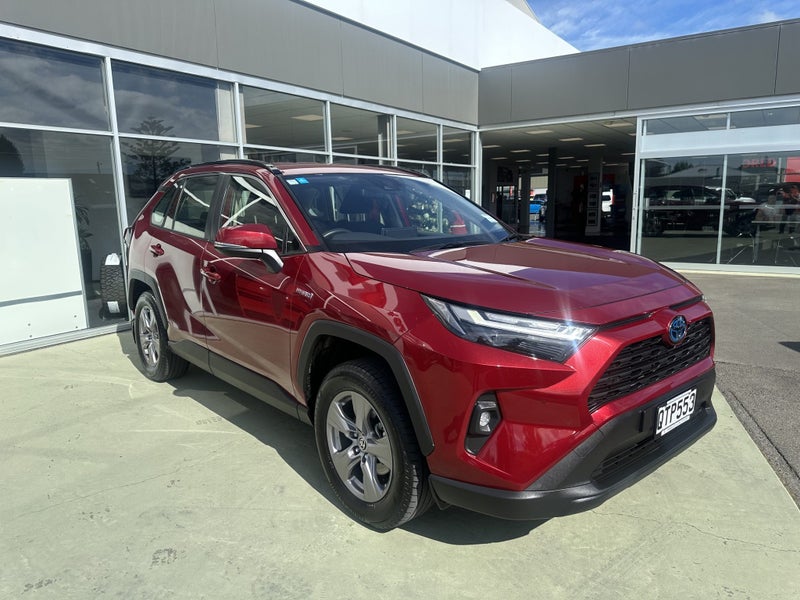 2024 Toyota RAV4 GX 2.5P Hybrid Automatic AWD SUV image 4