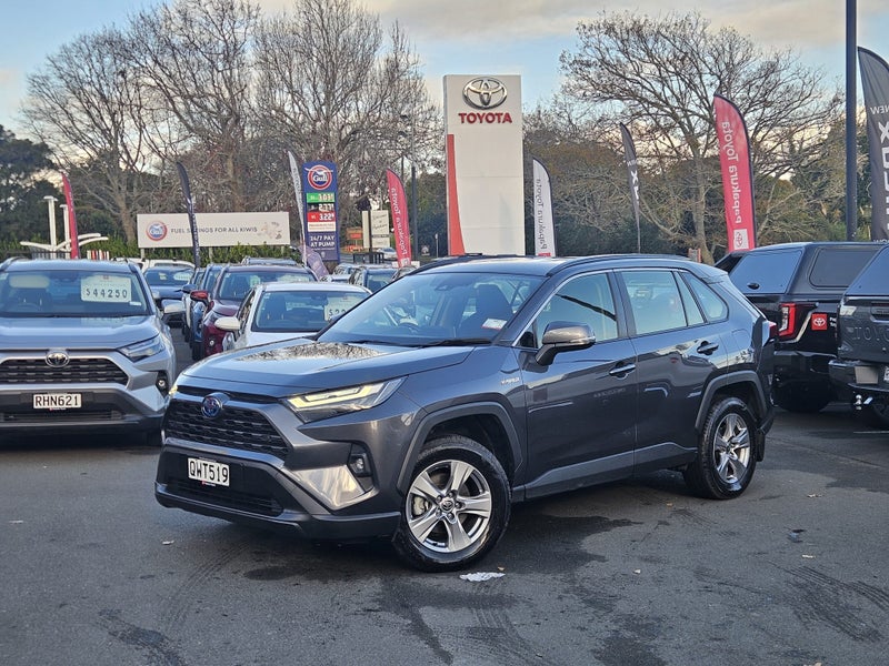 2024 Toyota RAV4 GX 2.5P HYBRID AWD image 2