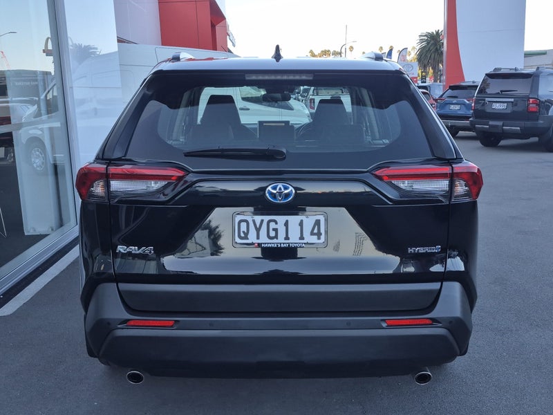 2024 Toyota RAV4 GX 2.5P HYBRID AWD image 4