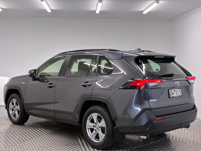 2024 Toyota RAV4 GX 2.5P Hybrid AWD image 5