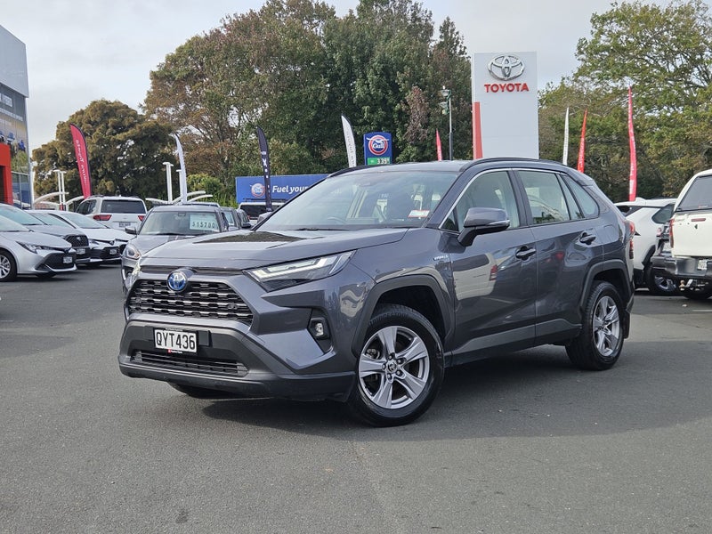 2024 Toyota RAV4 GX 2.5P HYBRID AWD image 2