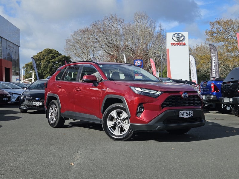 2024 Toyota RAV4 GX 2.5P HYBRID AWD image 5