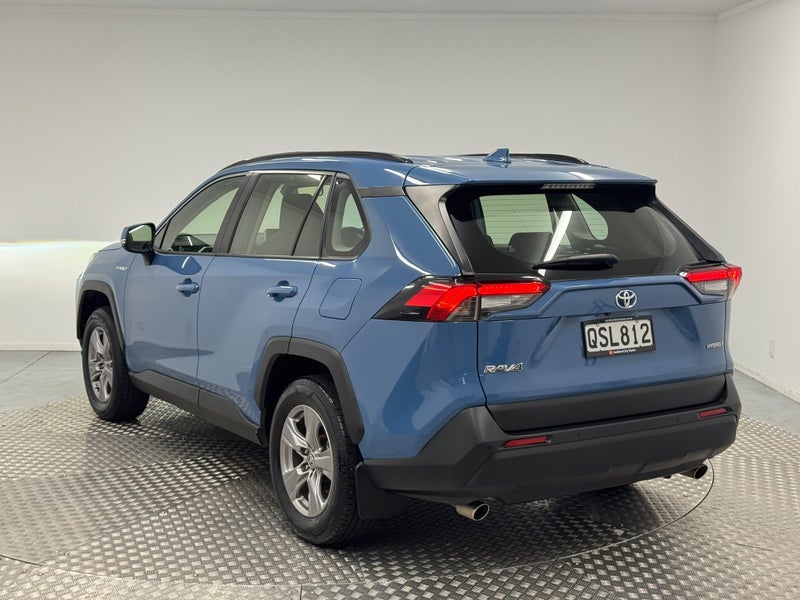 2024 Toyota RAV4 GX 2.5P Hybrid AWD image 5