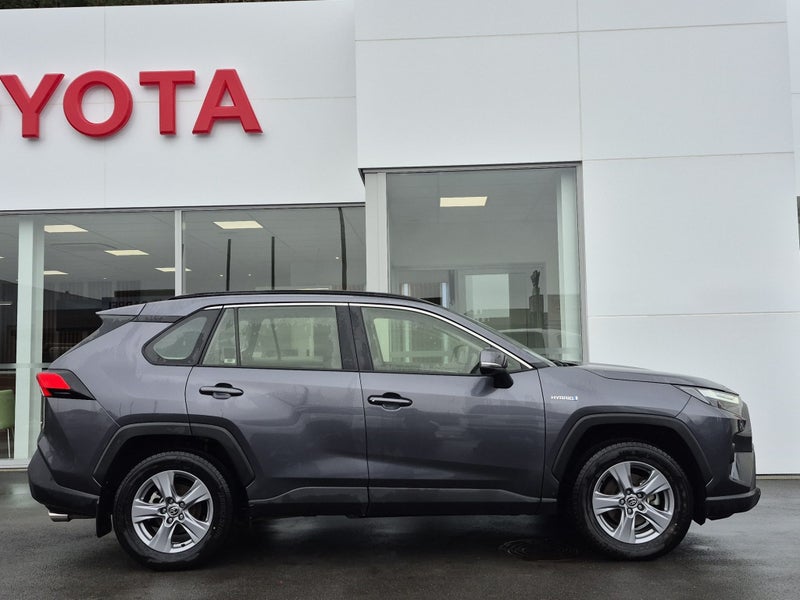 2024 Toyota RAV4 GX 2.5P HYBRID AWD Auto image 2