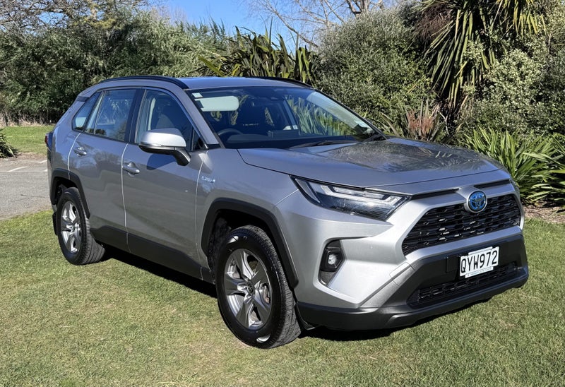 2024 Toyota RAV4 GX 2.5P Hybrid AWD Automatic SUV image 3