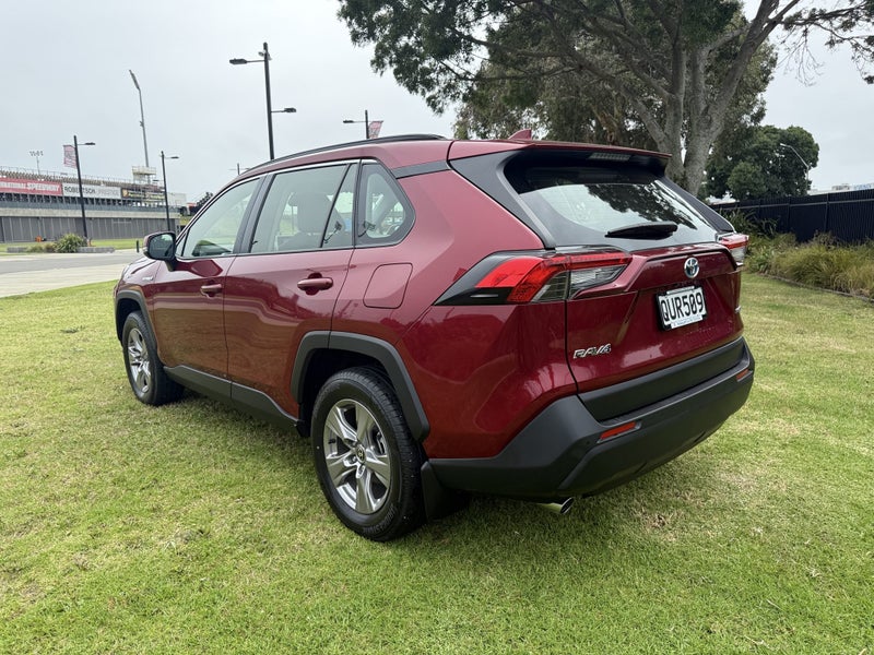 2024 Toyota RAV4 GX 2.5P Hybrid AWD Automatic SUV image 5