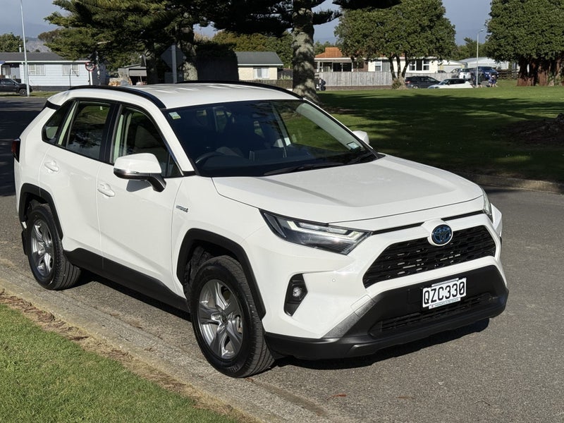 2024 Toyota RAV4 GX 2.5P Hybrid AWD Automatic SUV image 5