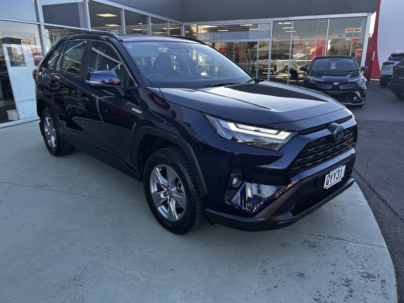2024 Toyota RAV4 GX 2.5P Hybrid AWD Automatic SUV image 3