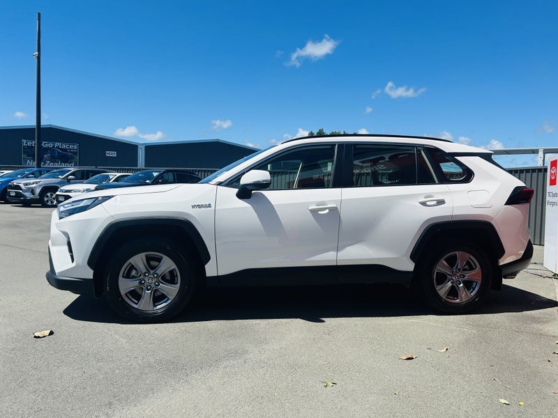 2024 Toyota RAV4 GX 2.5P Hybrid AWD Automatic SUV image 5