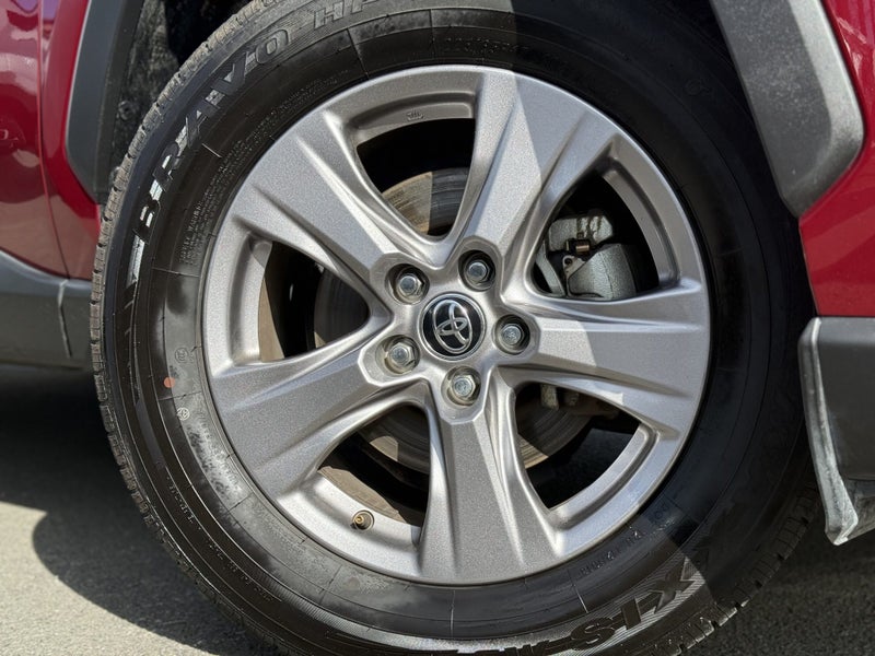 2024 Toyota RAV4 GX 2.5P HYBRID CERTIFIED image 3