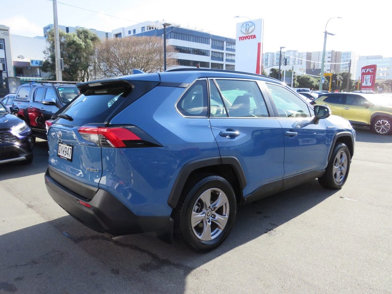 2024 Toyota RAV4 GX 2.5P Hybrid ECVT AWD SUV image 4