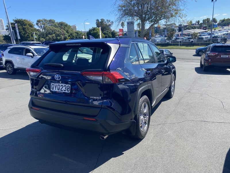 2024 Toyota RAV4 GX 2.5P Hybrid ECVT AWD SUV image 2