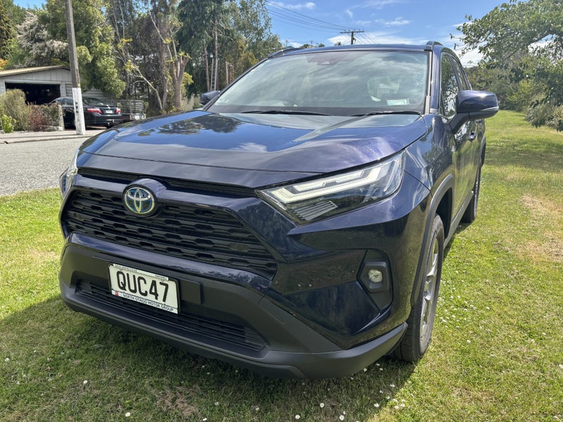 2024 Toyota RAV4 GX AWD Hybrid image 2