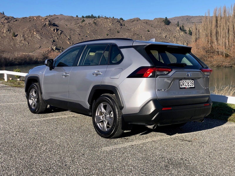 2024 Toyota RAV4 GX AWD Hybrid Auto image 5